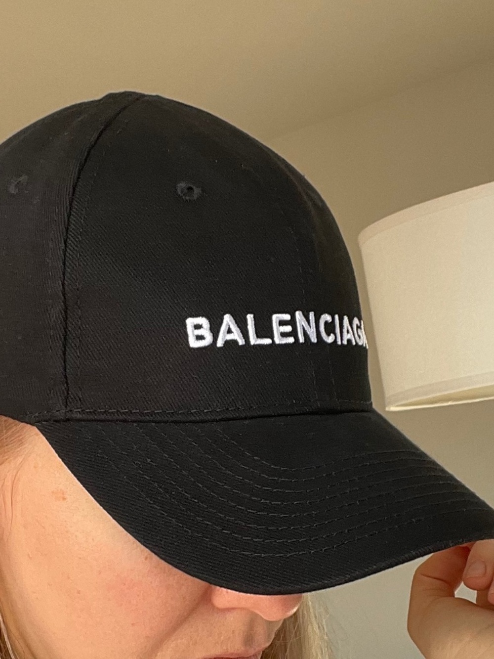 Balenciaga Black Hat - Picture 4 of 9